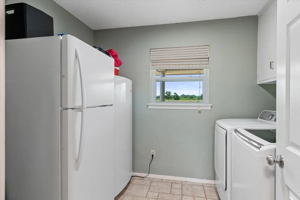 800 Vz County Road 4105 Canton, TX 75103