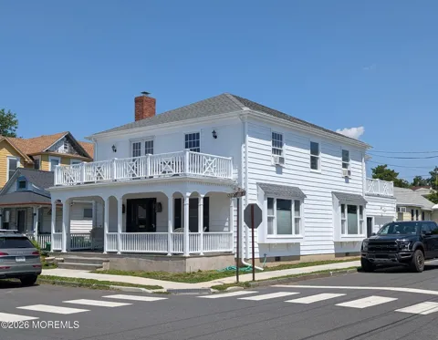 79 Stockton Avenue
