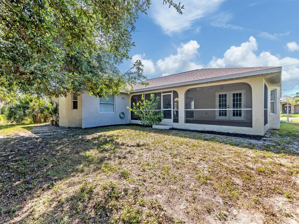 1056 ROTONDA CIRCLE Rotonda West, FL 33947