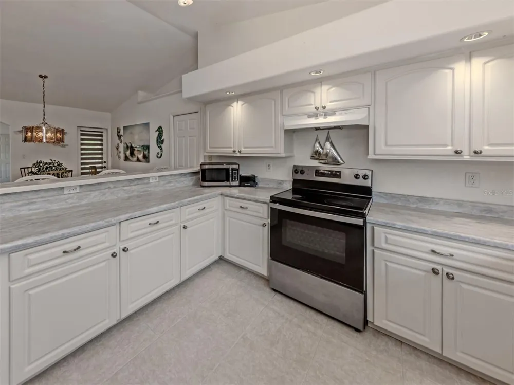1056 ROTONDA CIRCLE Rotonda West, FL 33947