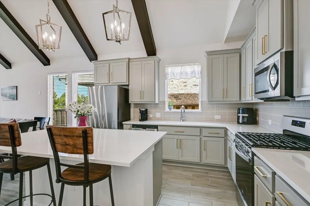 213 Kingsland Street Georgetown, TX 78633