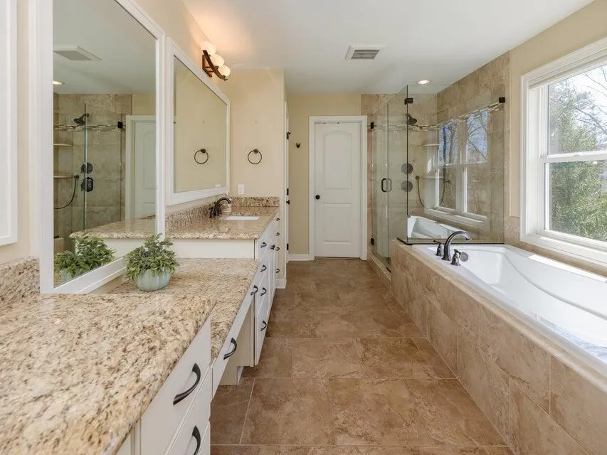 4019 Tullymore Pointe Portage, MI 49024