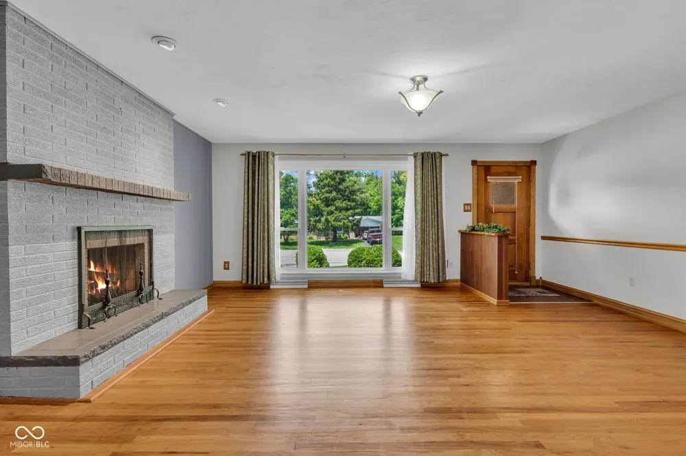 8 Paradise Lane Greencastle, IN 46135
