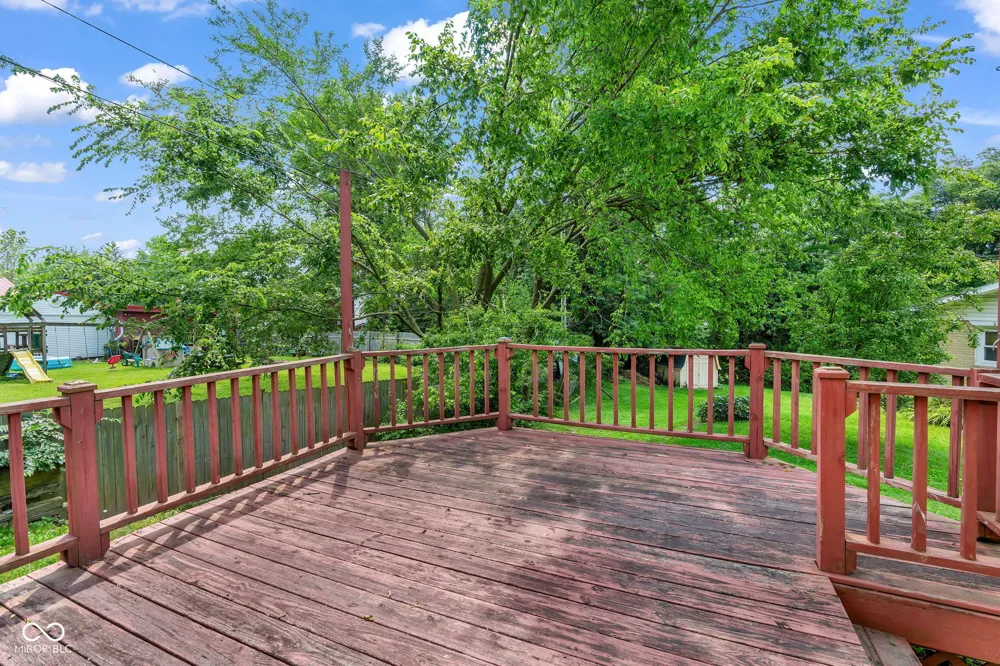 8 Paradise Lane Greencastle, IN 46135