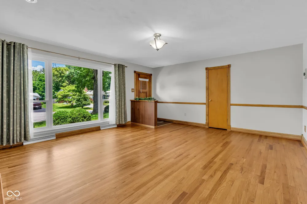 8 Paradise Lane Greencastle, IN 46135