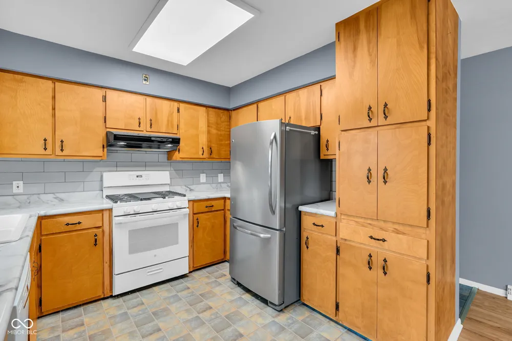 8 Paradise Lane Greencastle, IN 46135