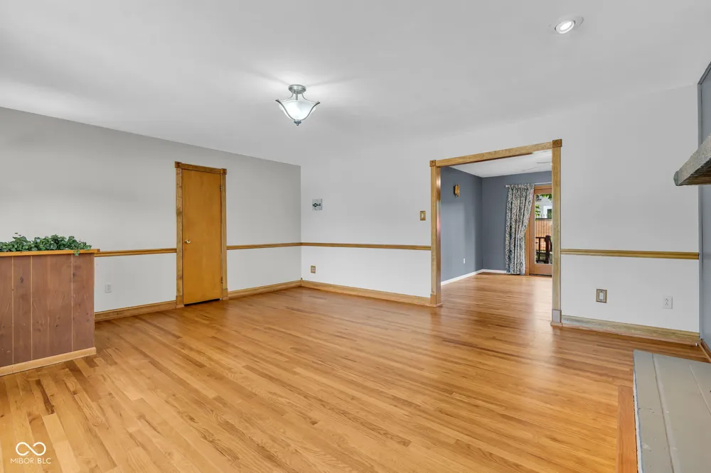 8 Paradise Lane Greencastle, IN 46135