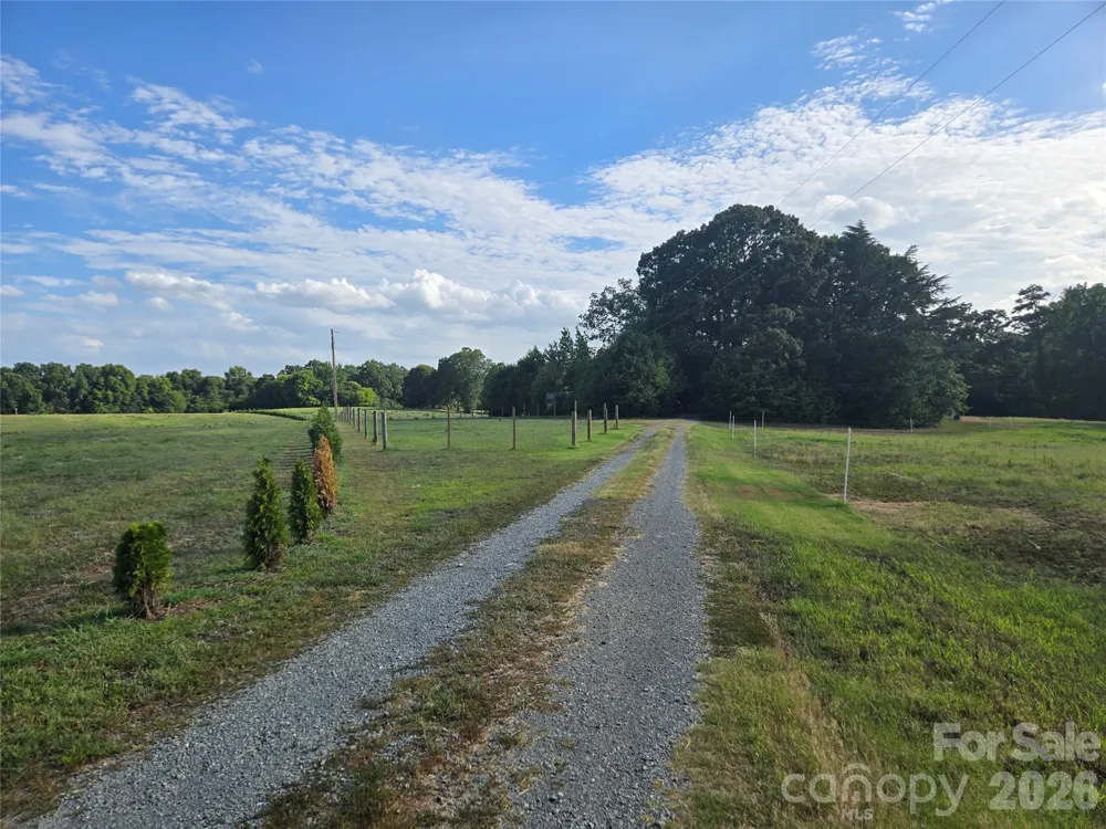 3904 Lucy Shortcut Road Marshville, NC 28103