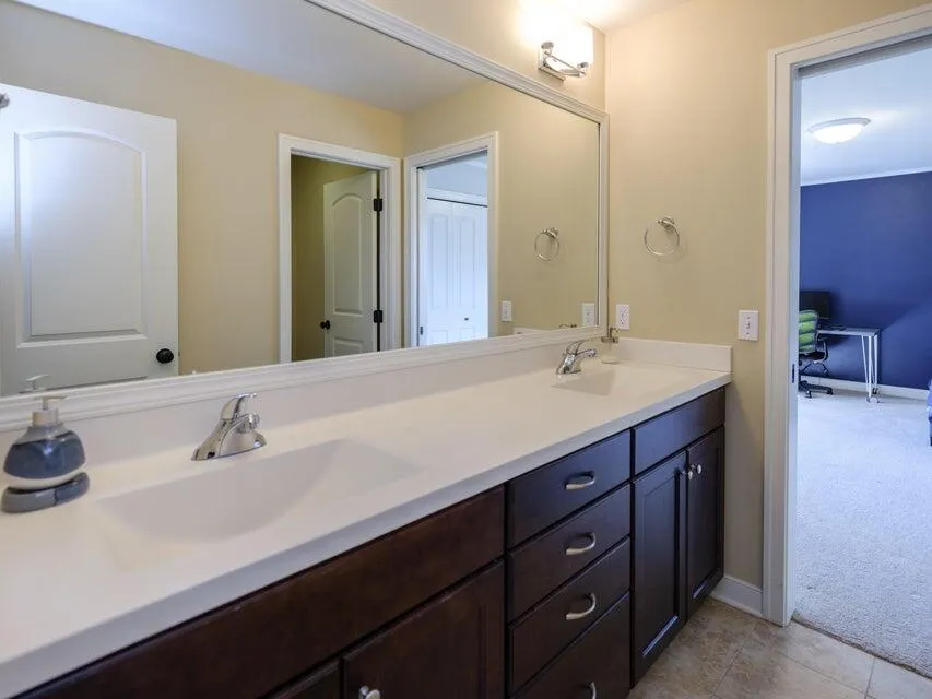 4019 Tullymore Pointe Portage City, MI 49024