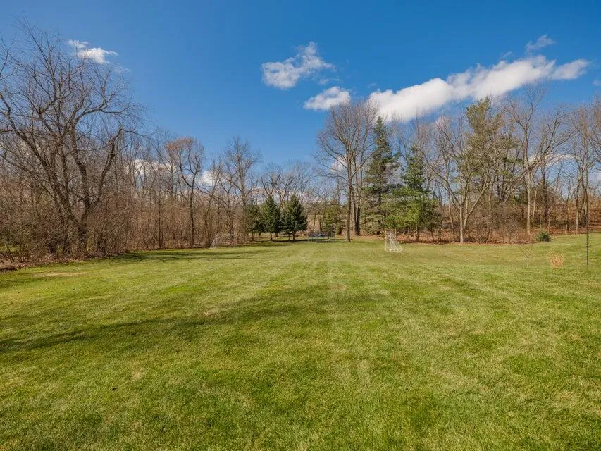 4019 Tullymore Pointe Portage City, MI 49024