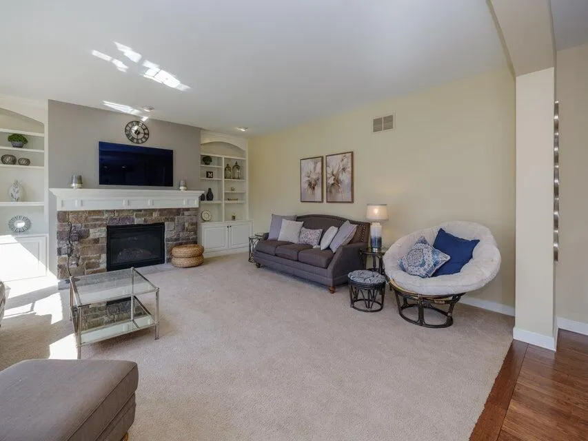 4019 Tullymore Pointe Portage City, MI 49024