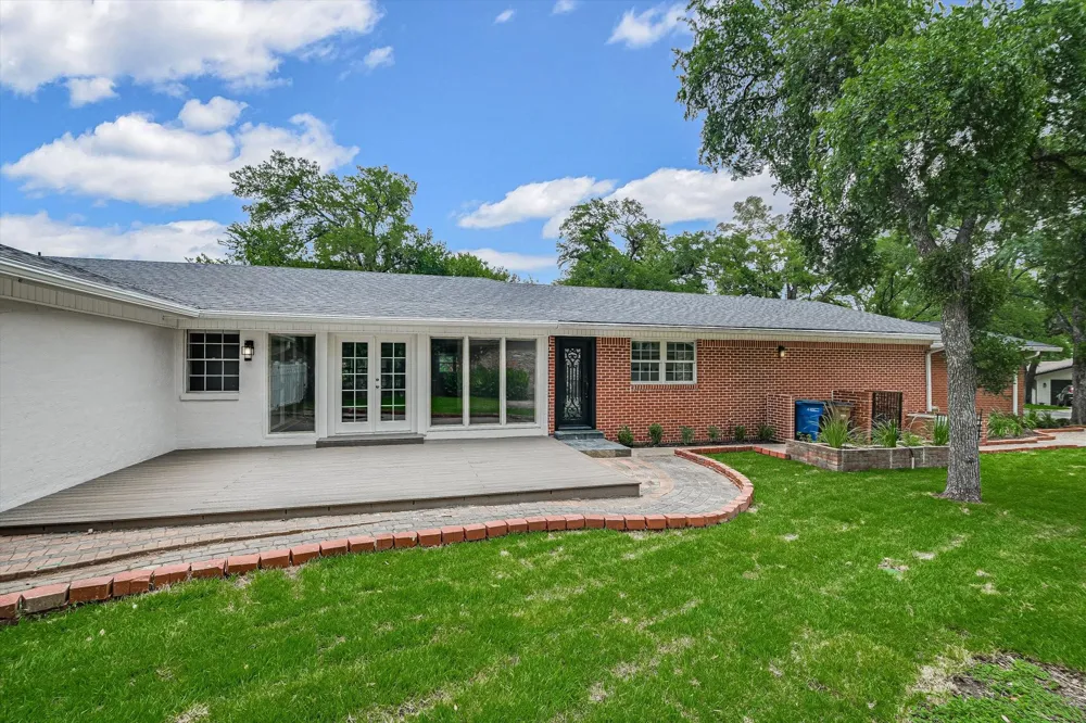 11906 Arch Hill Drive Austin, TX 78750