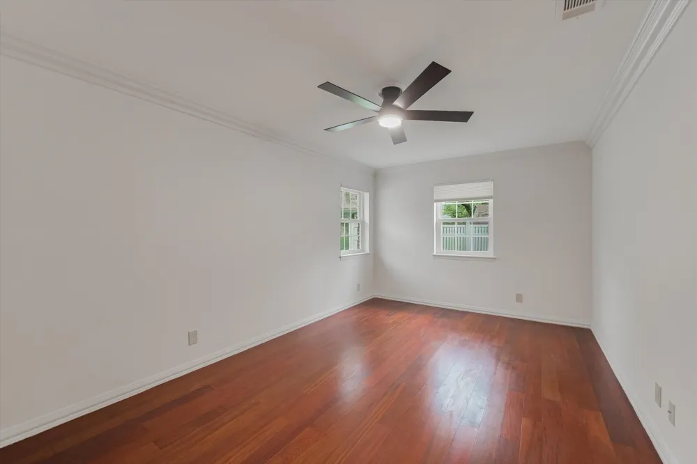 11906 Arch Hill Drive Austin, TX 78750
