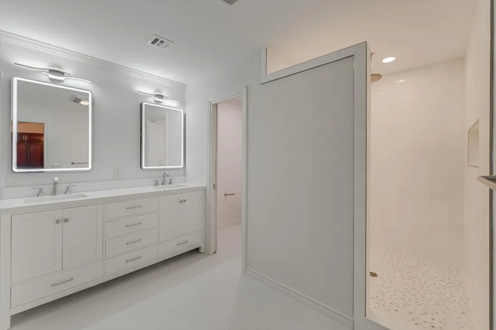 11906 Arch Hill Drive Austin, TX 78750