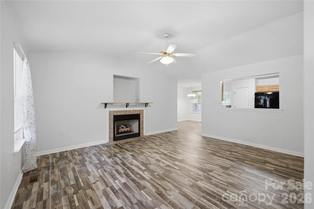 147 Valley Glen Drive Troutman, NC 28166