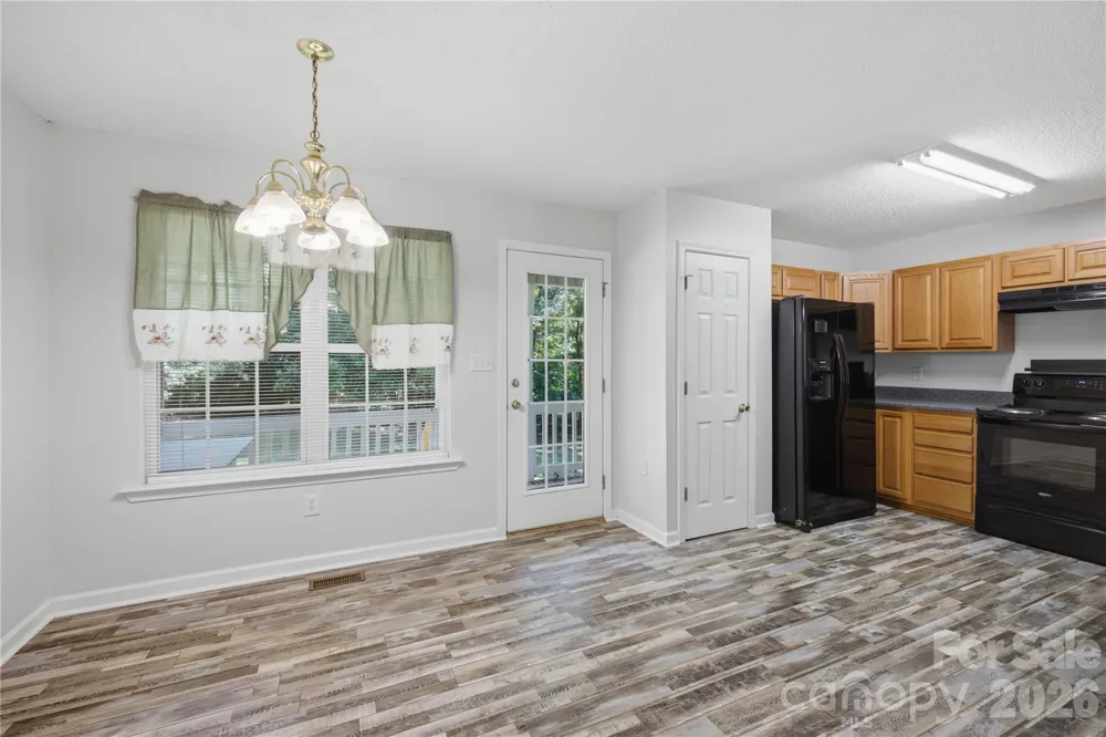 147 Valley Glen Drive Troutman, NC 28166