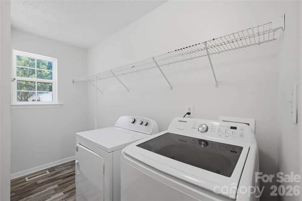147 Valley Glen Drive Troutman, NC 28166