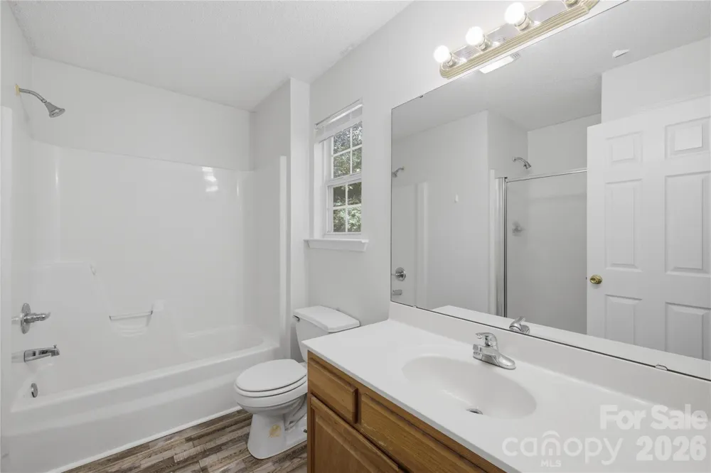 147 Valley Glen Drive Troutman, NC 28166