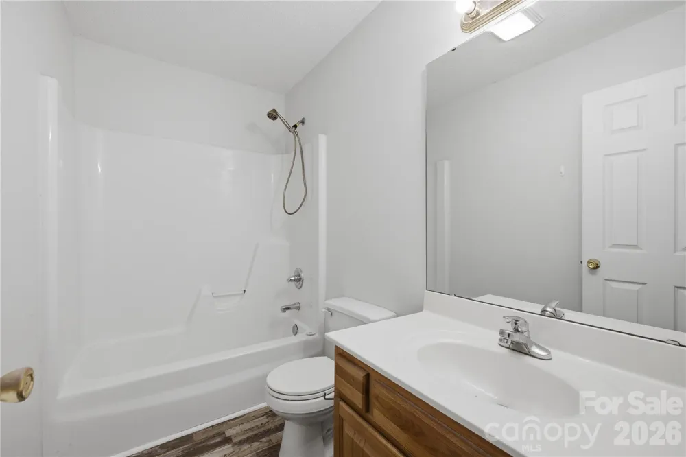 147 Valley Glen Drive Troutman, NC 28166