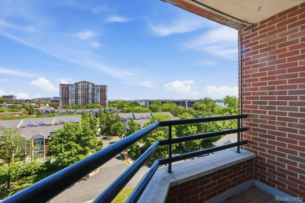 3320 Spinnaker Lane #7A Detroit City, MI 48207
