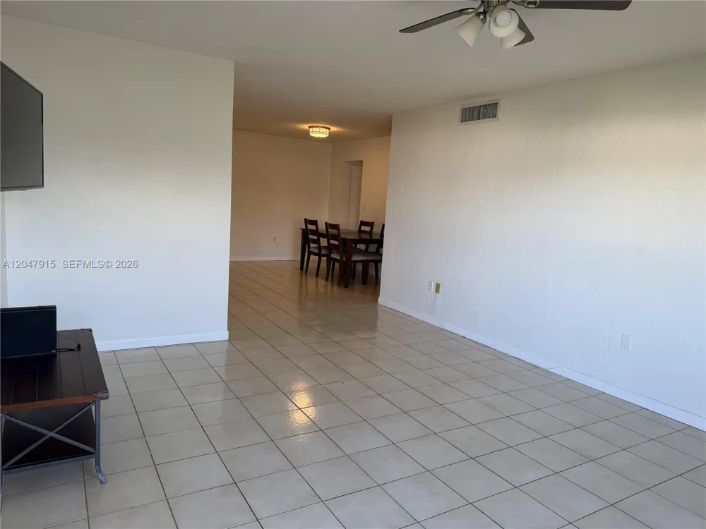 1205 Mariposa Ave #413 Coral Gables, FL 33146
