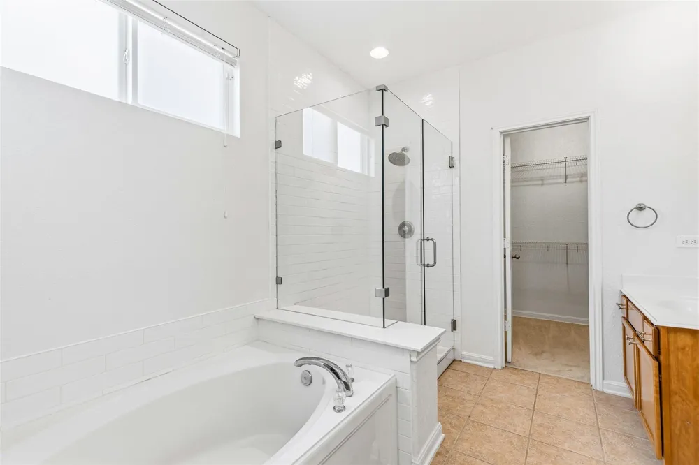 5223 Roan Brook San Antonio, TX 78251