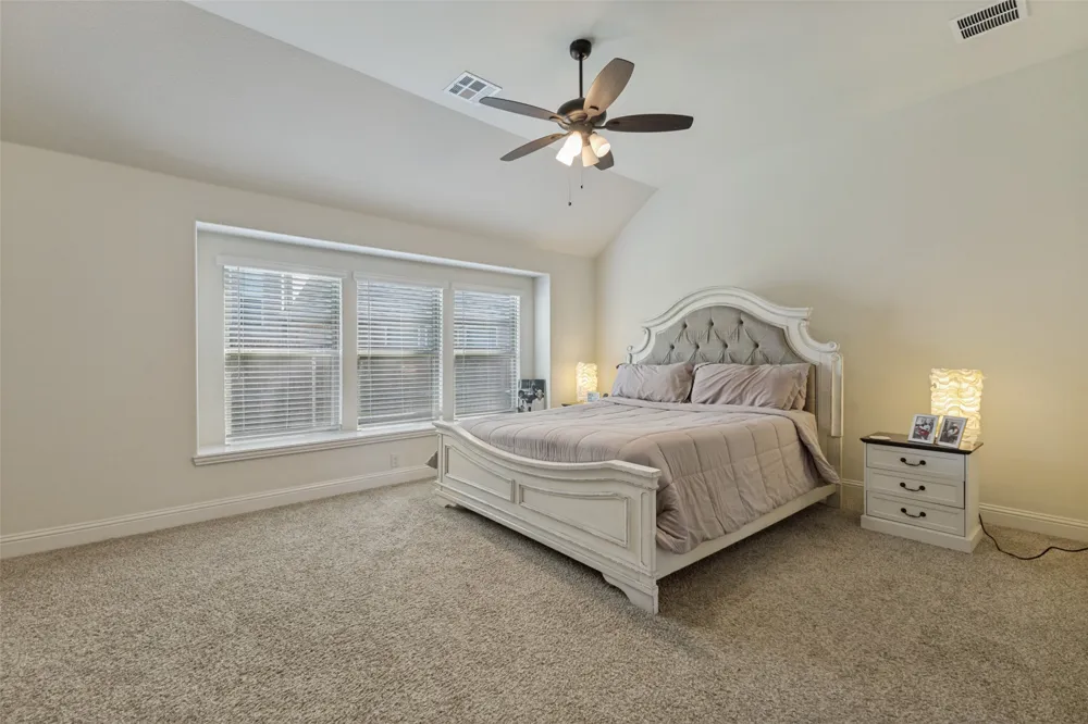 127 Woodlands Way Balch Springs, TX 75181