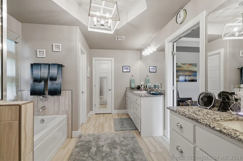 89 Meadowview Durant, OK 74701