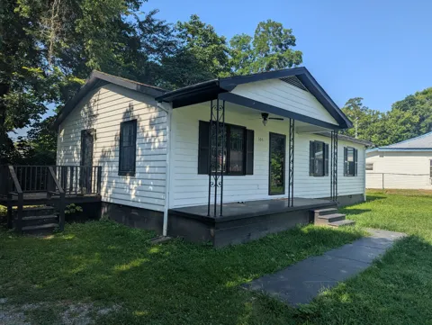 306 Hamilton St