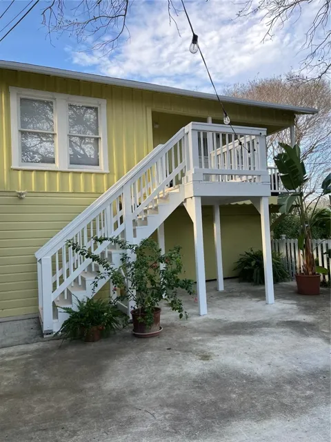 446 Cole Street