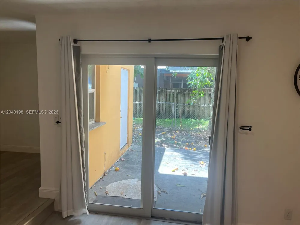 5952 NW 25th Pl #234 Sunrise, FL 33313