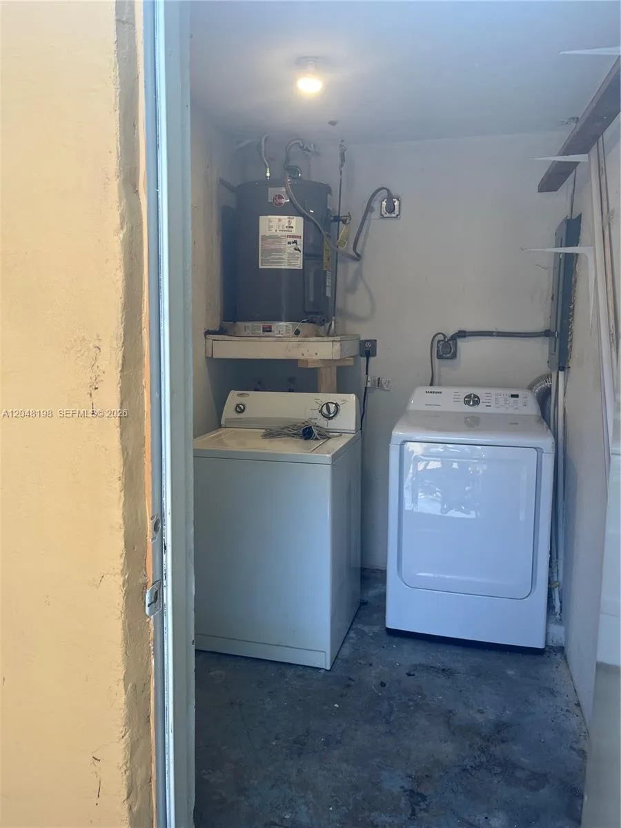5952 NW 25th Pl #234 Sunrise, FL 33313