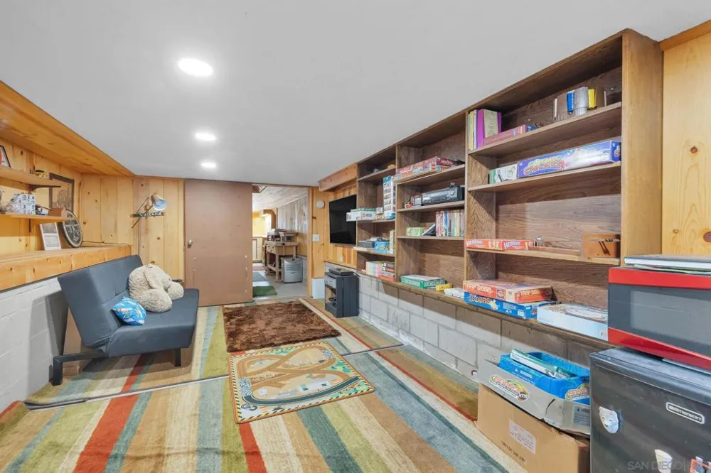 2816 Heliotrope Dr Julian, CA 92036