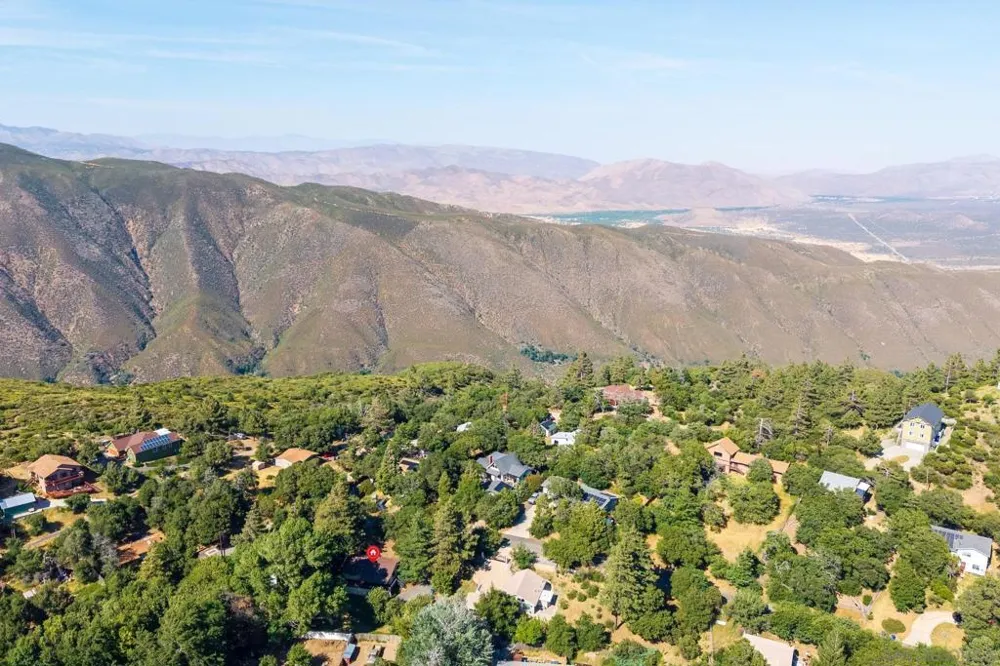 2816 Heliotrope Dr Julian, CA 92036