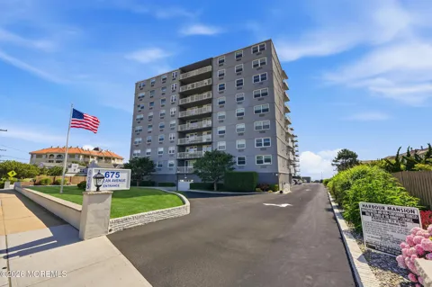 675 Ocean Avenue #2F