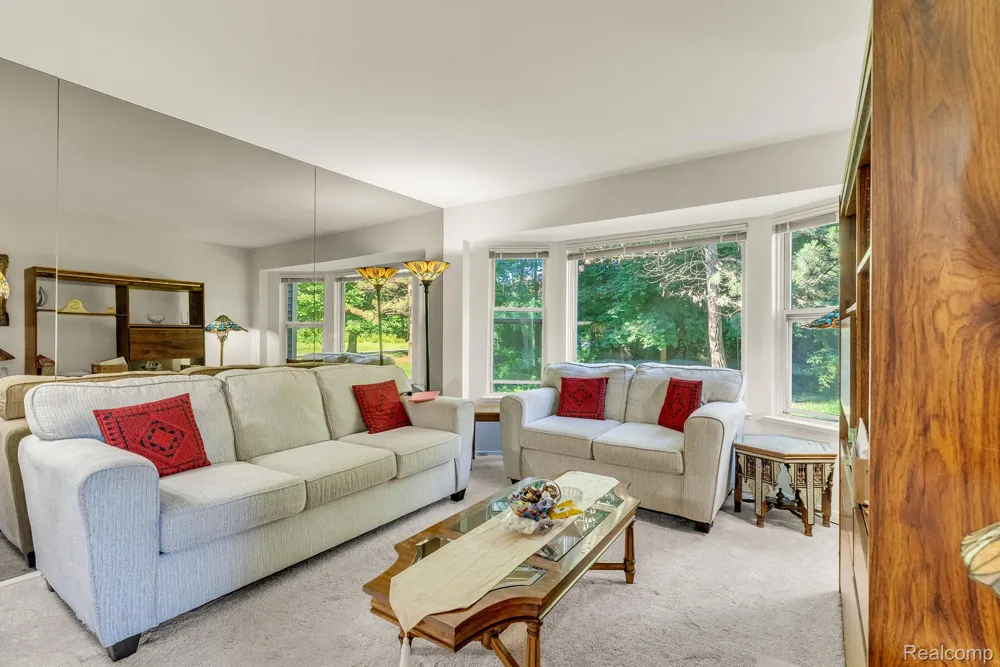 45000 Bayview Drive #3 Novi City, MI 48377