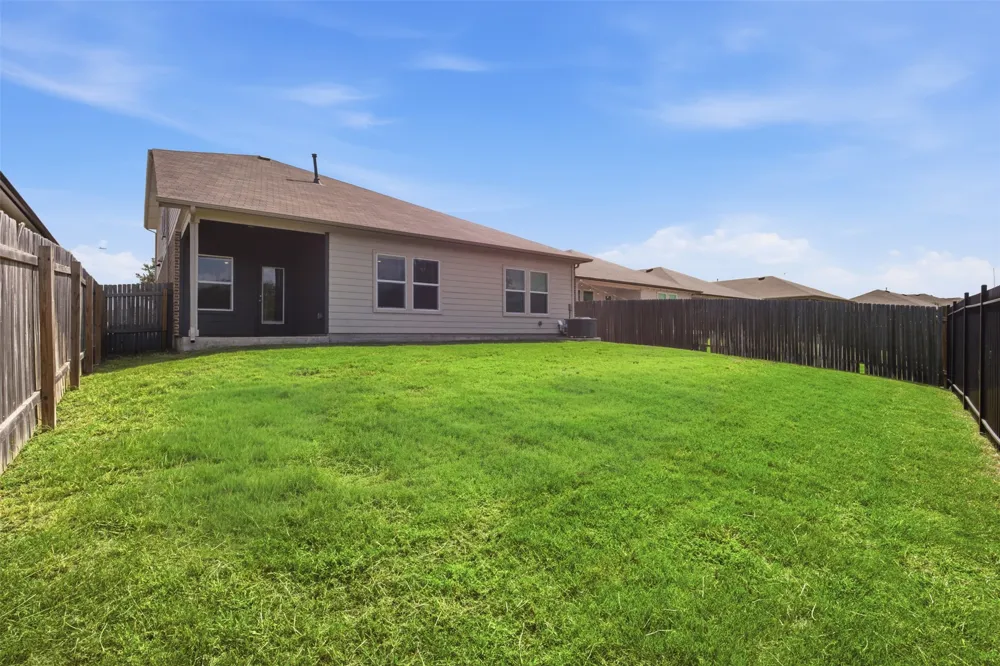 19924 Ann Richards Avenue Manor, TX 78653