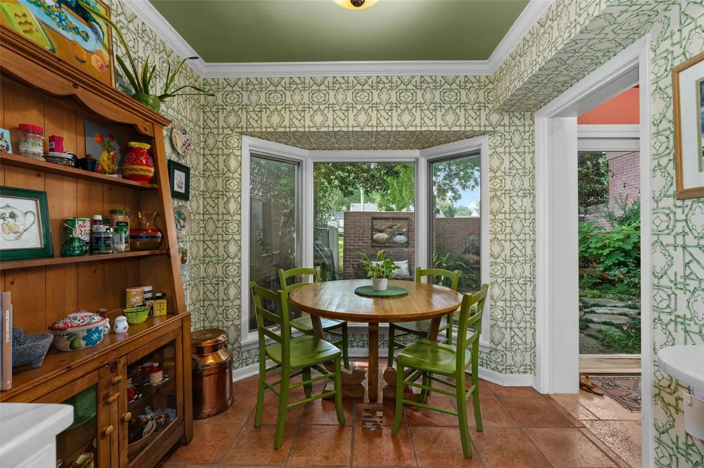 3801 Creswell #12 Shreveport, LA 71106