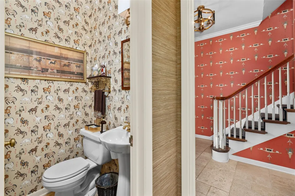 3801 Creswell #12 Shreveport, LA 71106