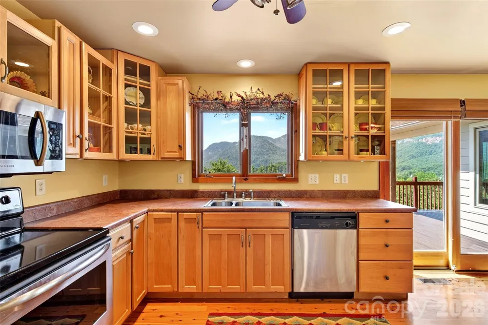 227 Sidney Lanier Drive Lake Lure, NC 28746