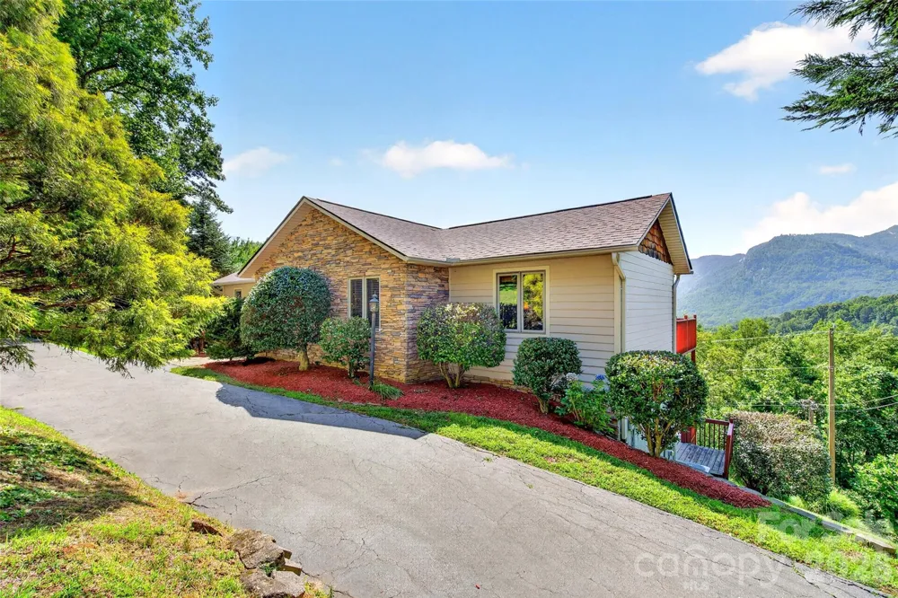 227 Sidney Lanier Drive Lake Lure, NC 28746