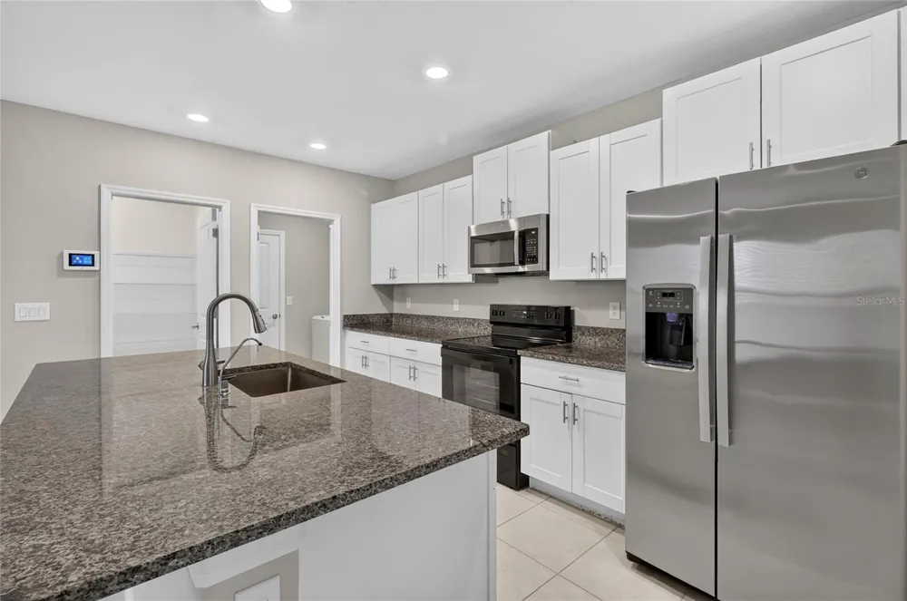 1779 YELLOW TRAIL Lakeland, FL 33801