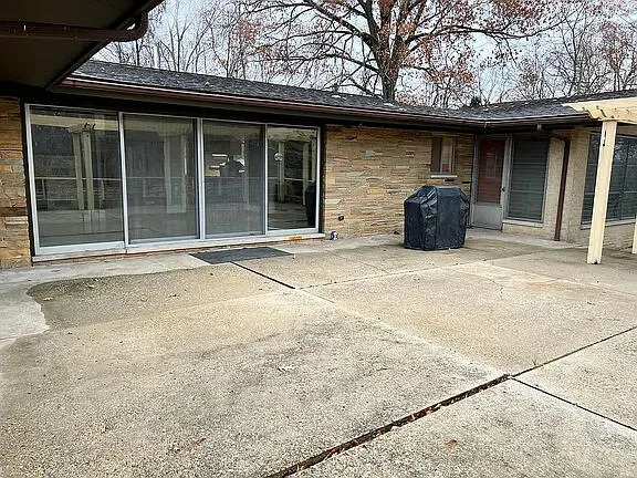 6530 Paw Paw Avenue Coloma, MI 49038