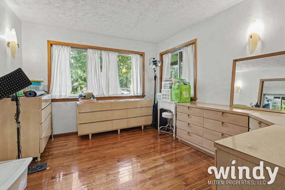6530 Paw Paw Avenue Coloma, MI 49038