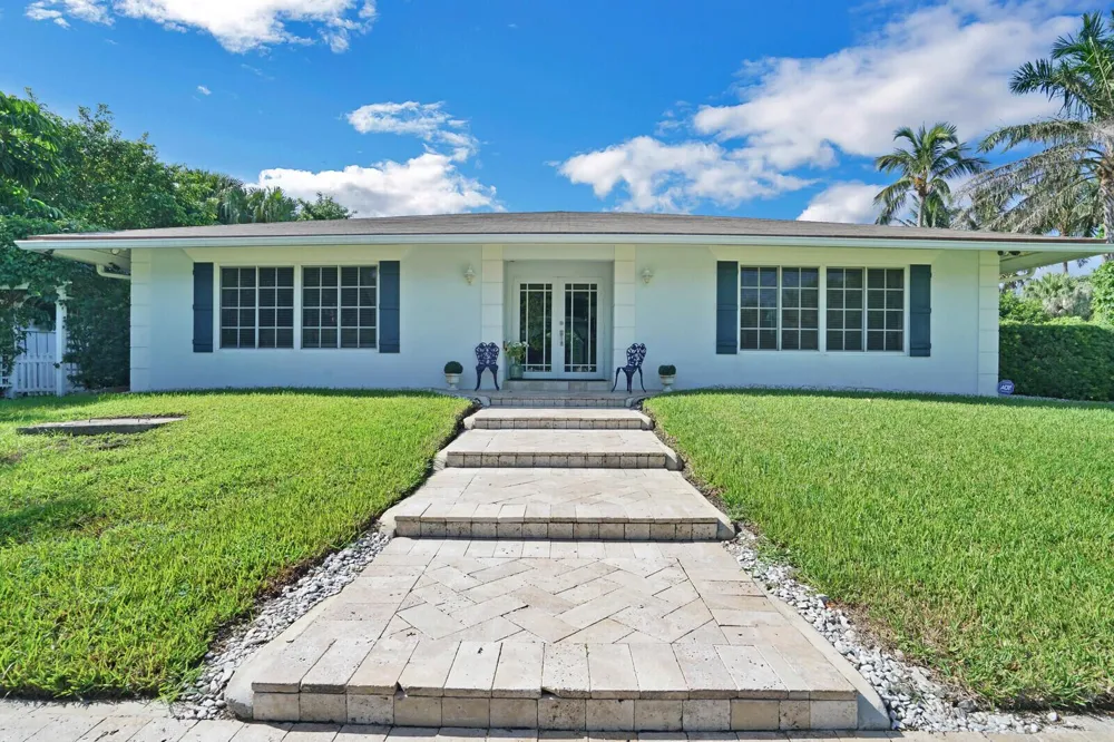 17 E Ocean Avenue Ocean Ridge, FL 33435