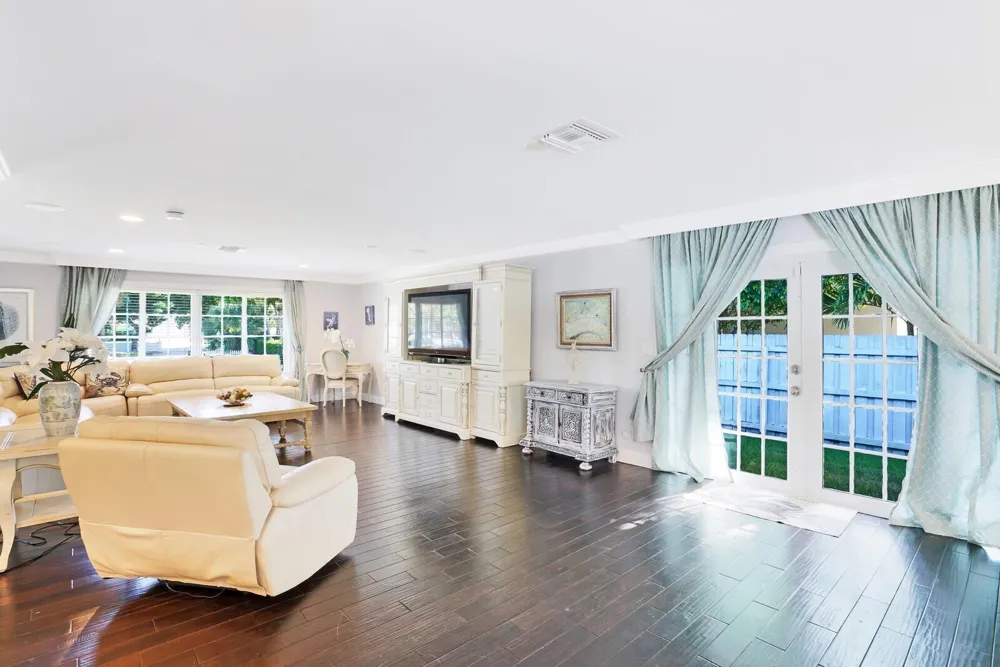 17 E Ocean Avenue Ocean Ridge, FL 33435