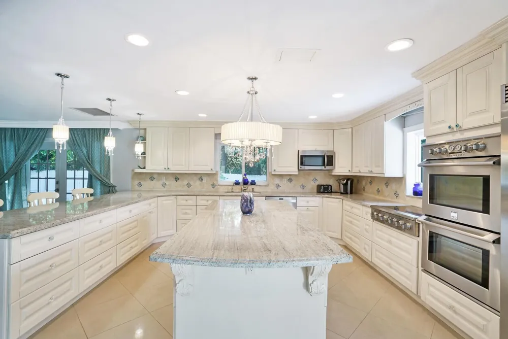 17 E Ocean Avenue Ocean Ridge, FL 33435