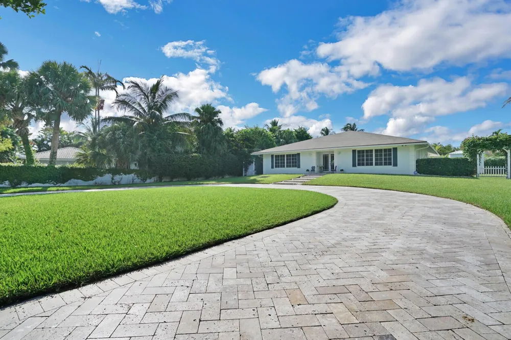 17 E Ocean Avenue Ocean Ridge, FL 33435