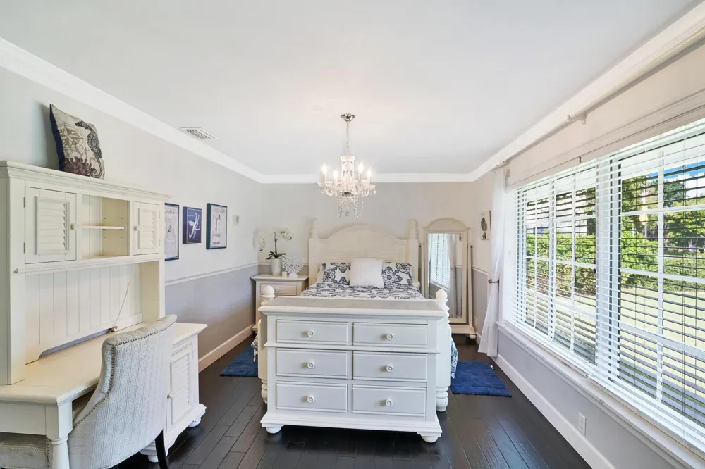17 E Ocean Avenue Ocean Ridge, FL 33435