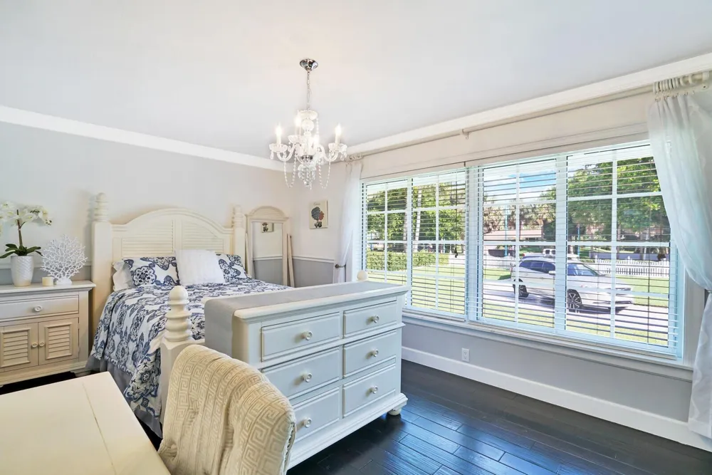 17 E Ocean Avenue Ocean Ridge, FL 33435